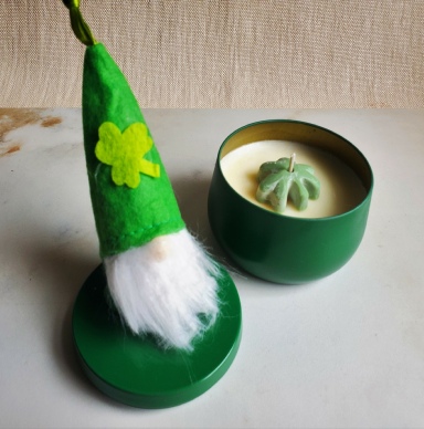 Lucky Clover Candle